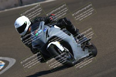 media/Sep-21-2025-TrackDaz (Sun) [[277c75b276]]/B Group/220pm (Turn 6)/